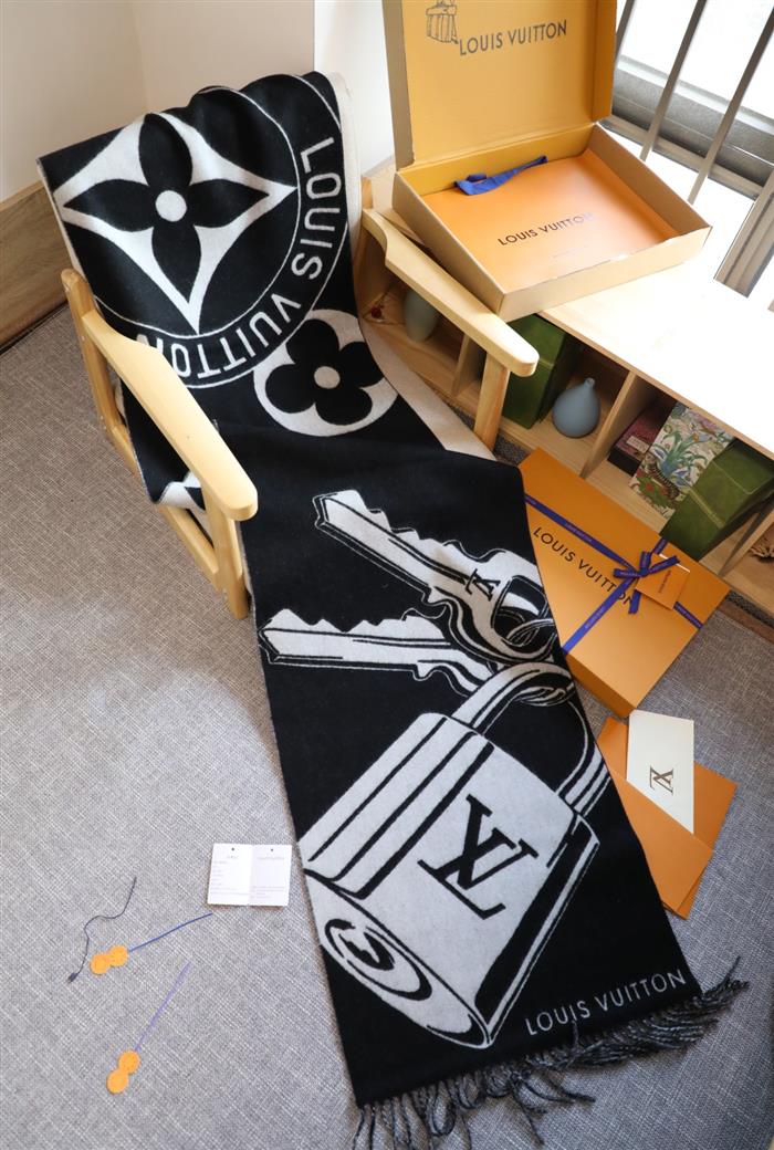 2026116111056533 450